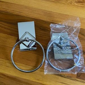 Brand new clip on towel ring set of 2